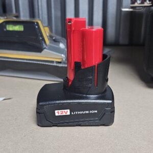 BATERIA GENERICA MILWAUKEE M12 12V (6A)